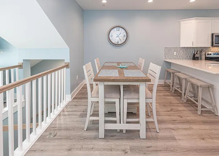 Modern Beachside Townhome With Ocean Views - Steps To The Sand! Holiday home Ocean City