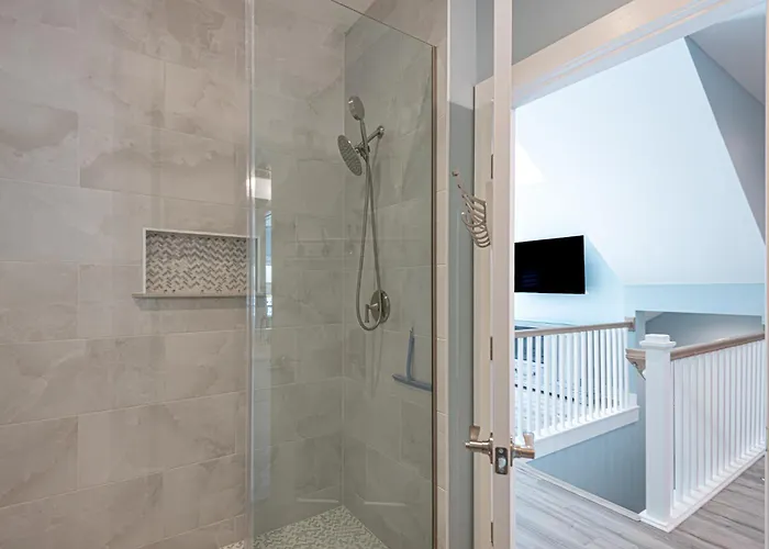 Modern Beachside Townhome With Ocean Views - Steps To The Sand! Holiday home Ocean City