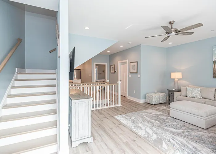 Holiday home Modern Beachside Townhome With Ocean Views - Steps To The Sand! *