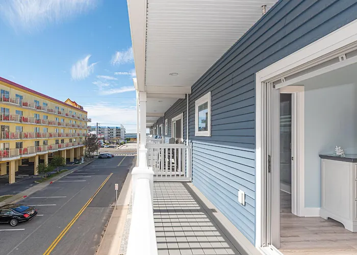 Modern Beachside Townhome With Ocean Views - Steps To The Sand! Holiday home Ocean City