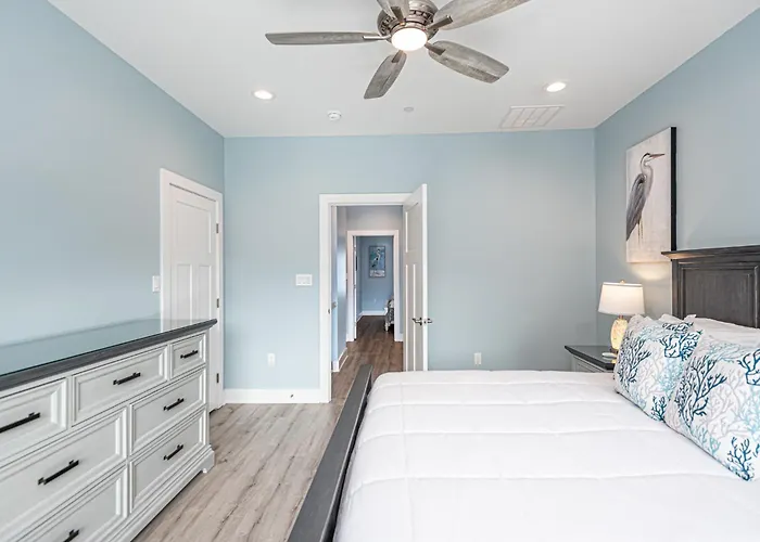 Modern Beachside Townhome With Ocean Views - Steps To The Sand! Holiday home Ocean City
